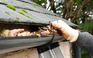 gutter cleaning Crantock, Cornwall